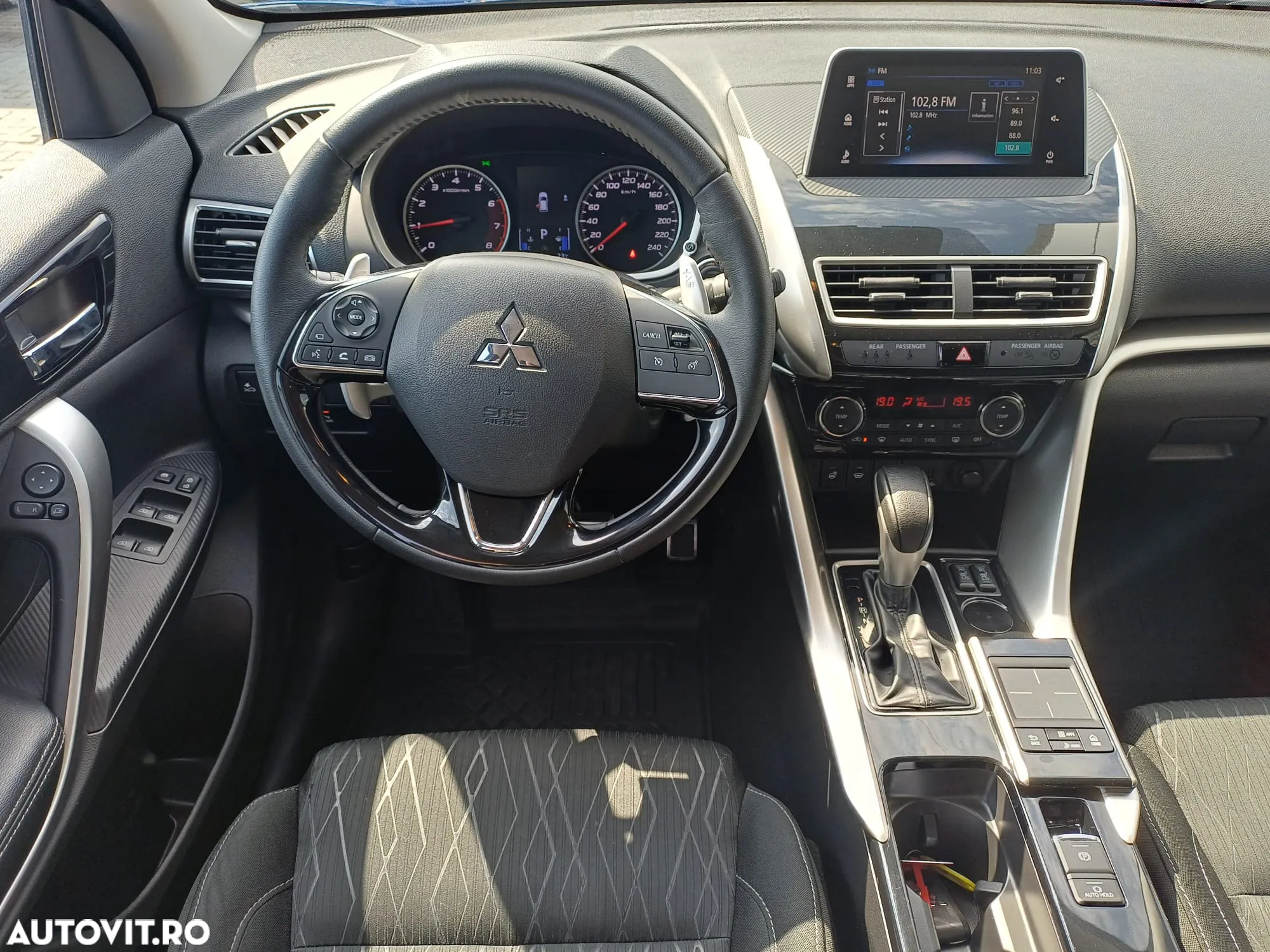 Mitsubishi Eclipse-Cross 1.5-litre 16-valve DOHC MIVEC Intense Aut. - 11