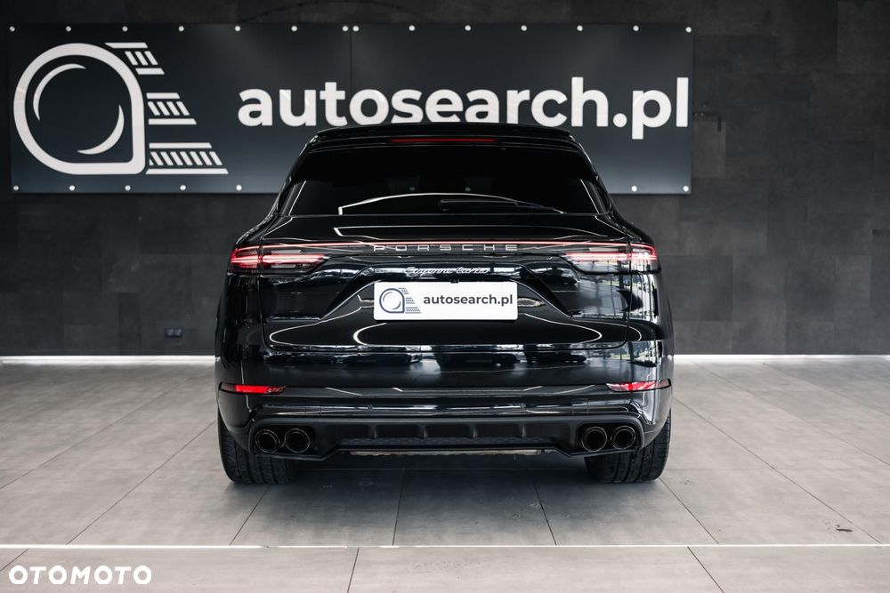 Porsche Cayenne Turbo - 6