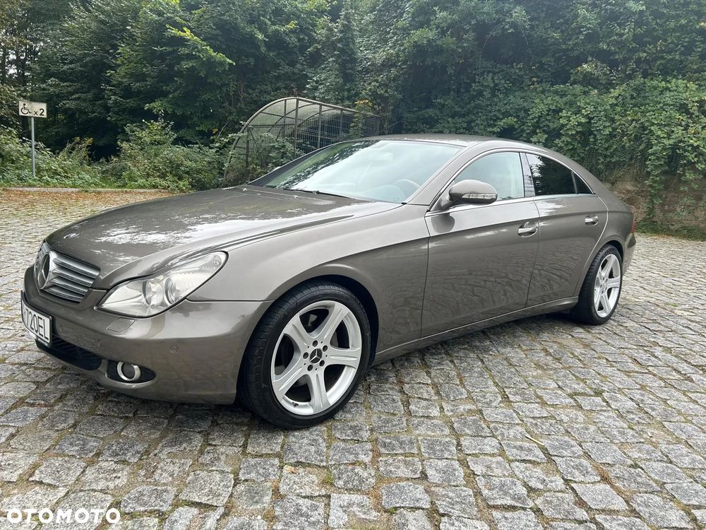 Mercedes-Benz CLS 500 - 11