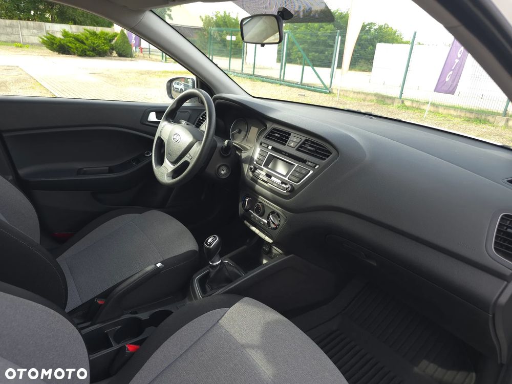 Hyundai i20 1.1 CRDi Comfort - 15