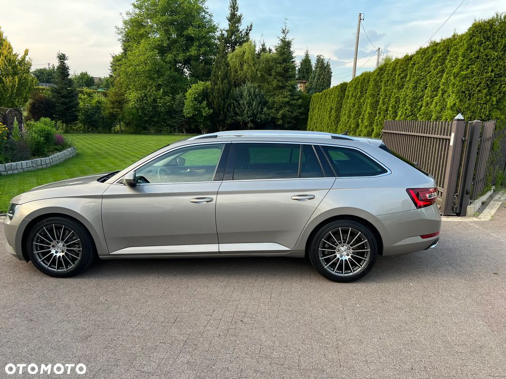 Skoda Superb 2.0 TSI 4x4 L&K DSG - 13