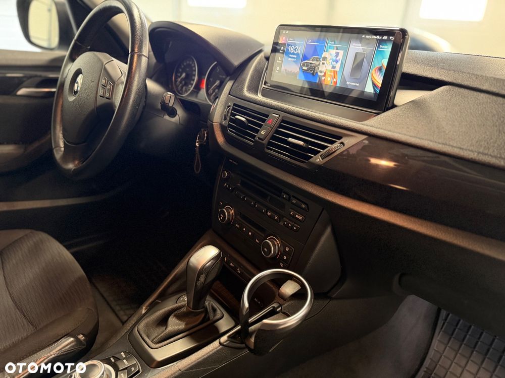 BMW X1 sDrive18d xLine - 7