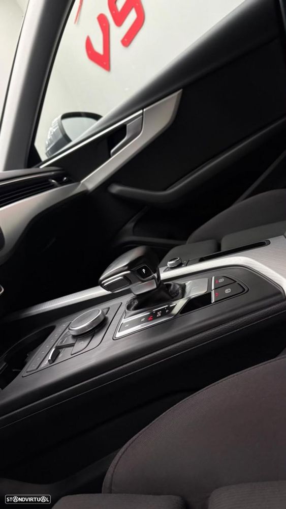 Audi A4 Avant 35 TDI Sport S tronic - 12
