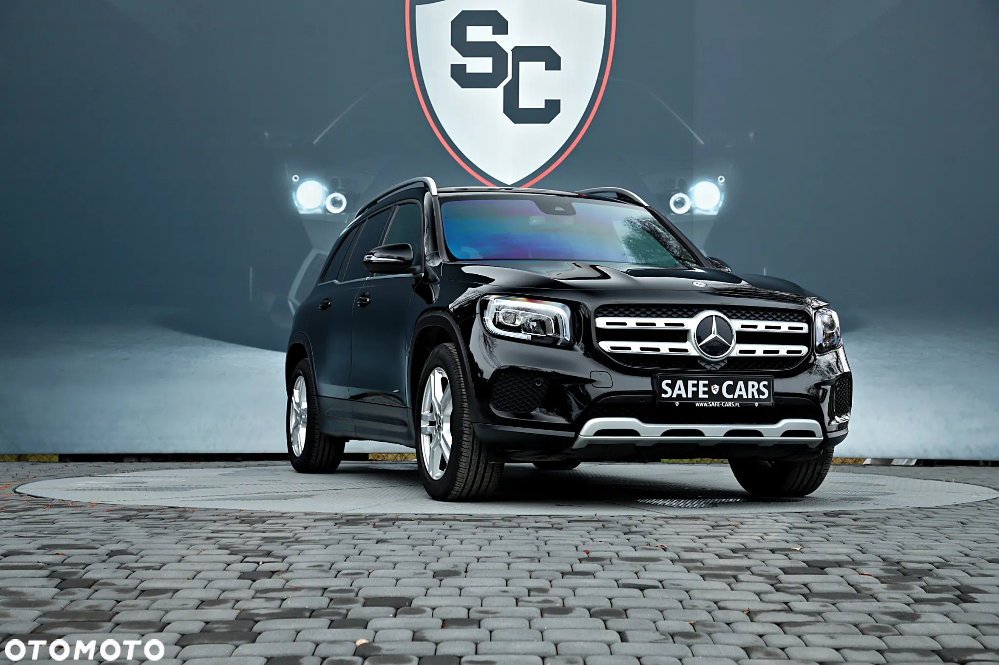 Mercedes-Benz GLB 200 7G-DCT - 13