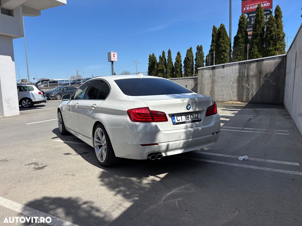 BMW Seria 5 530d Sport-Aut. - 5