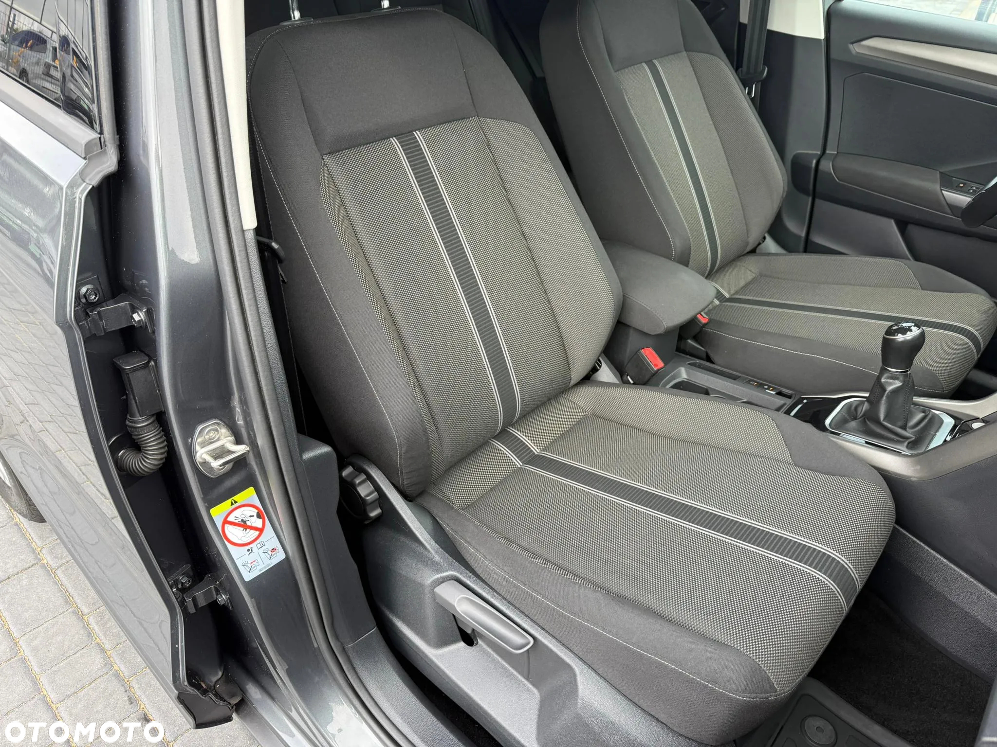 Volkswagen T-Roc 1.5 TSI GPF ACT Advance - 14