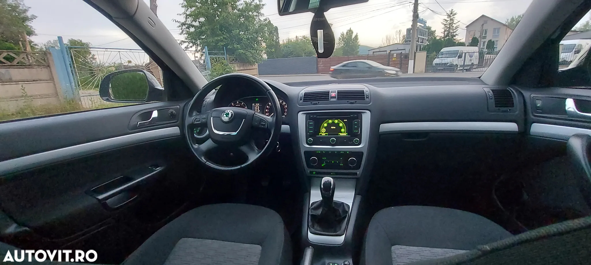 Skoda Octavia 1.2 TSI ELEGANCE - 6