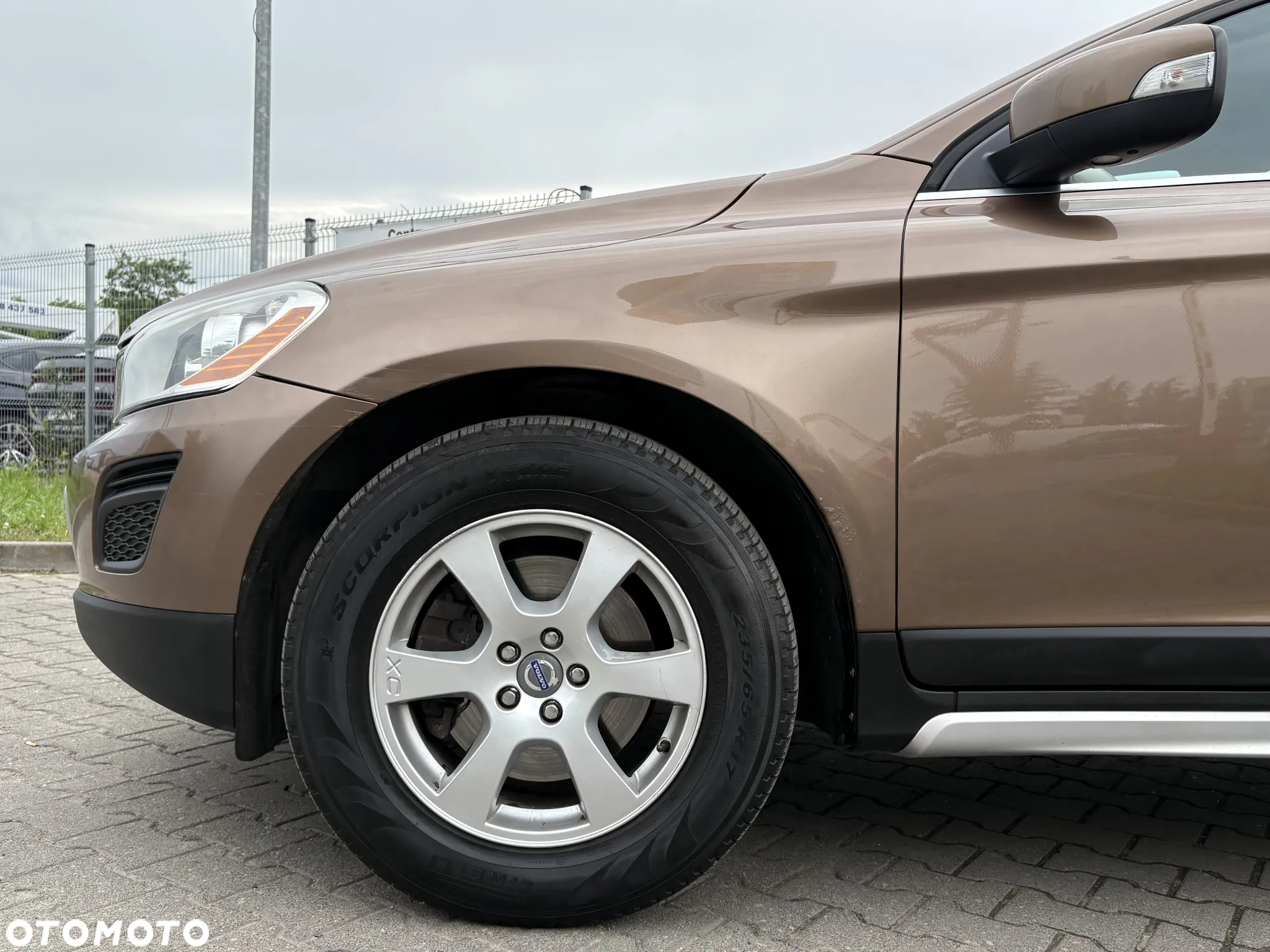 Volvo XC 60 2.4D AWD Momentum - 6