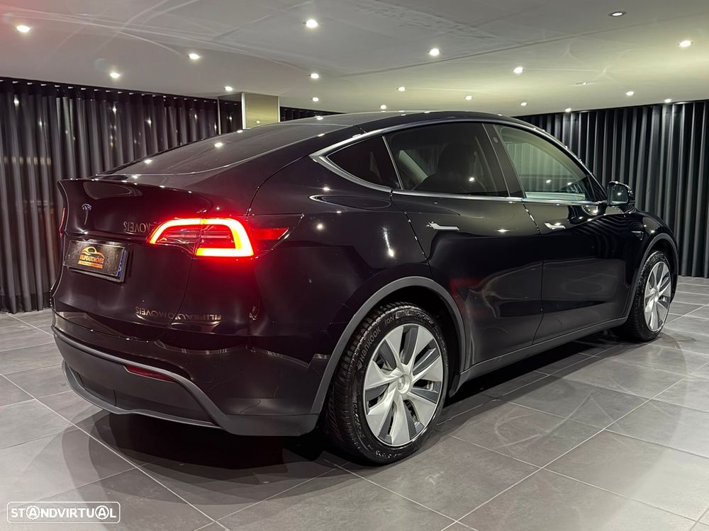 Tesla Model Y Standard - 8