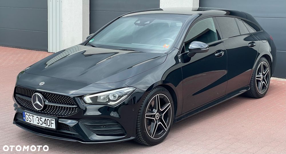 Mercedes-Benz CLA 200 7G-DCT AMG Line - 3