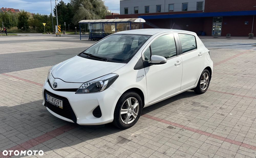 Toyota Yaris 2012 photo 3