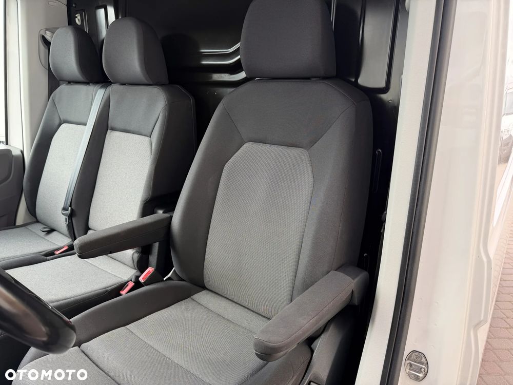 Volkswagen Crafter L2H2 - 21