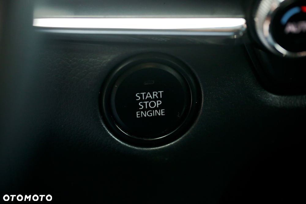 Mazda CX-30 e-SKYACTIVE G 140 NAGISA - 28