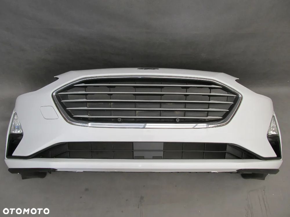 Zderzak przedni Ford Focus MK4 18 - 22 Frozen White - 5