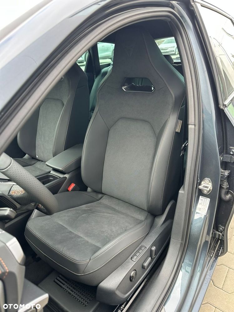 Cupra Leon Sportstourer - 14