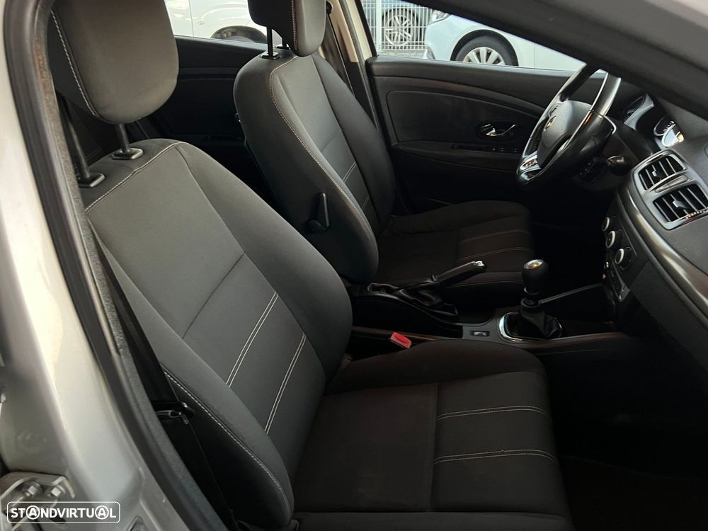 Renault Mégane 1.5 dCi Limited - 18