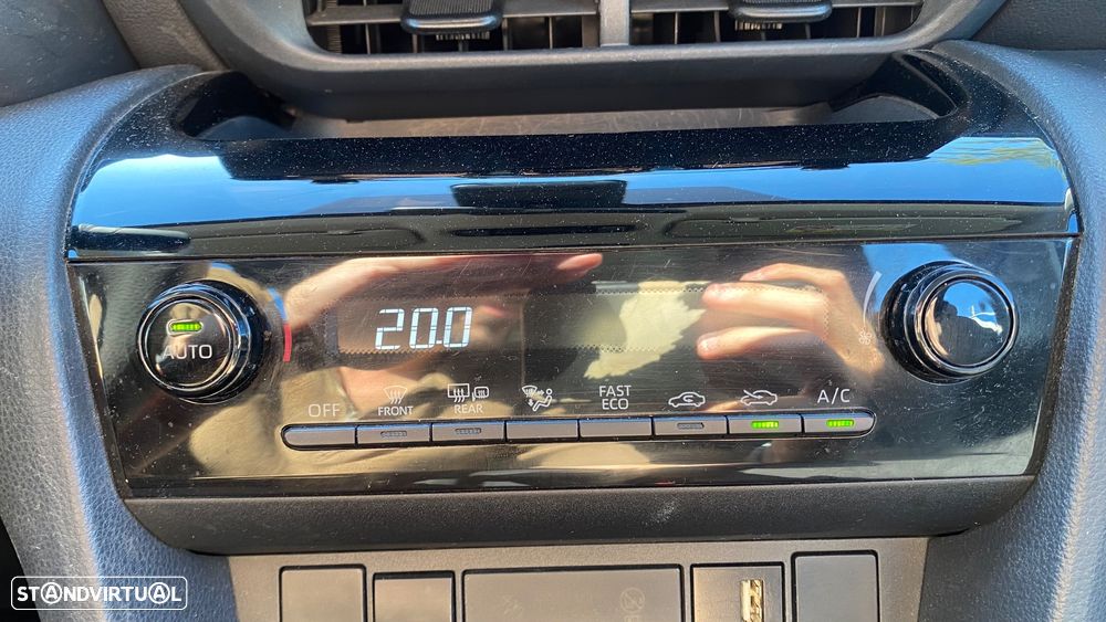 Toyota Yaris Cross 1.5 HDF Comfort - 43