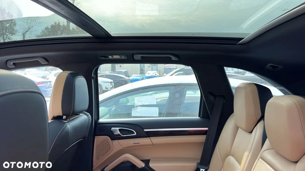 Porsche Cayenne S Tiptronic S - 23