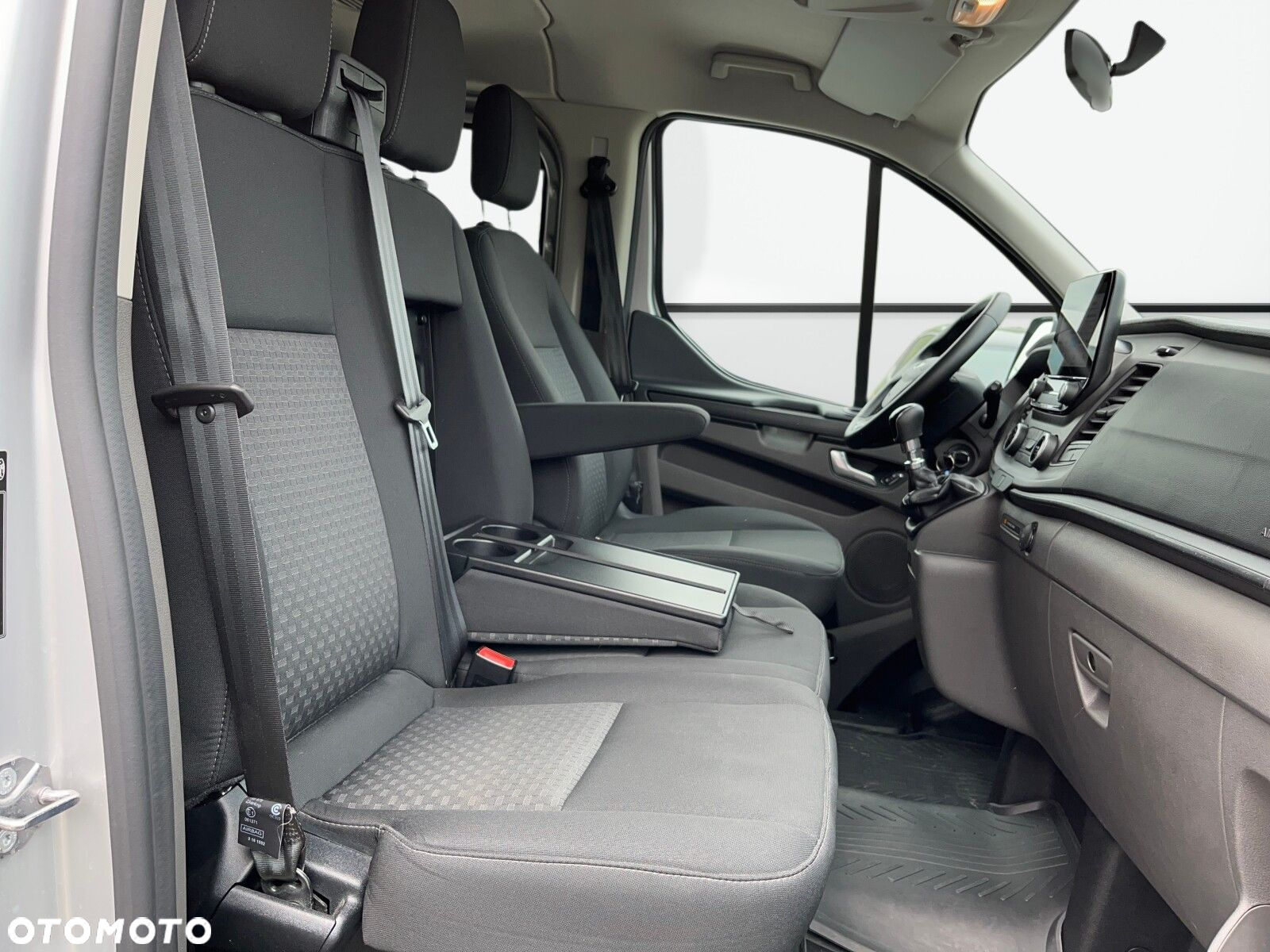Ford Transit Custom - 19