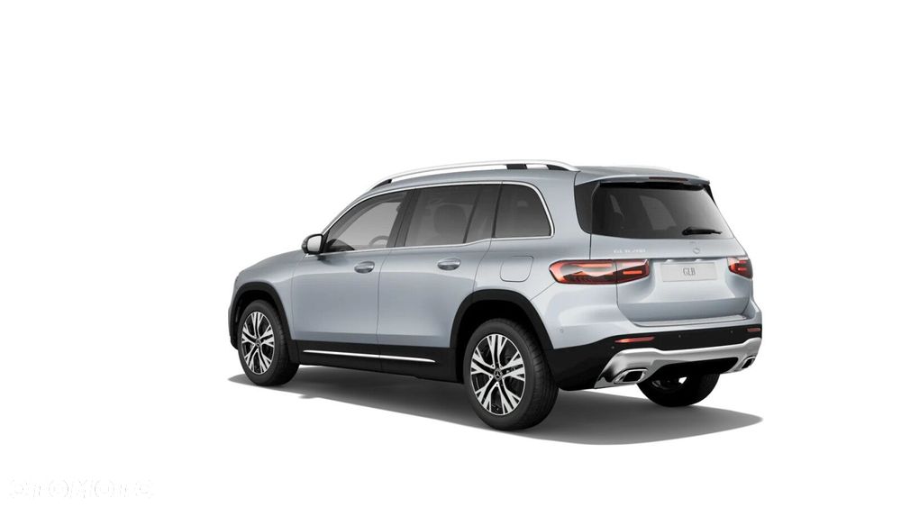 Mercedes-Benz GLB - 17