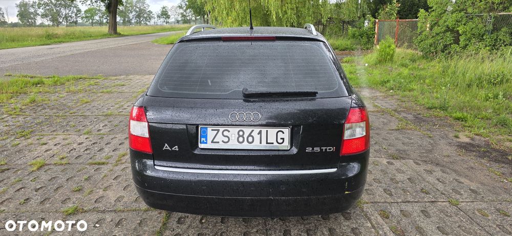 Audi A4 Avant 2.5 TDI - 10