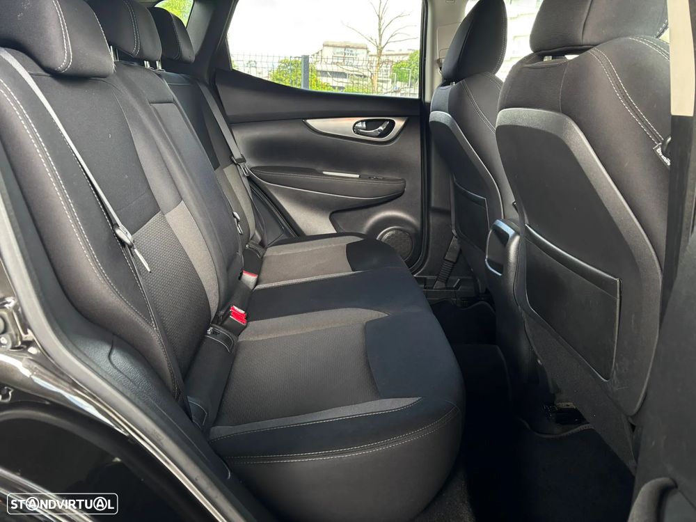 Nissan Qashqai 1.5 dCi Tekna Premium - 9