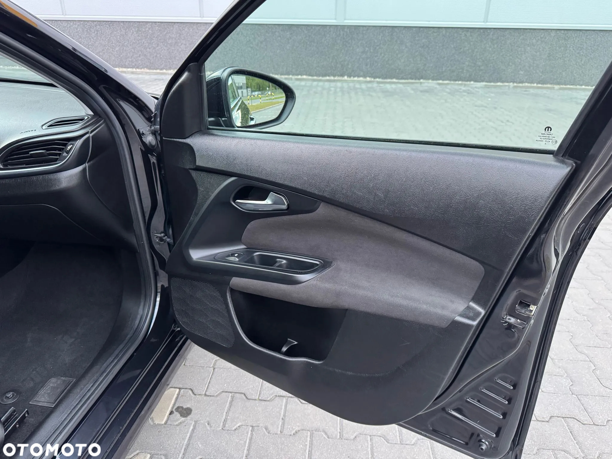 Fiat Tipo 1.6 MultiJet 16v Lounge - 19