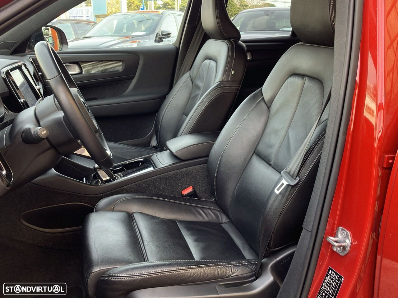 Volvo XC 40 Recharge Twin Pro - 19