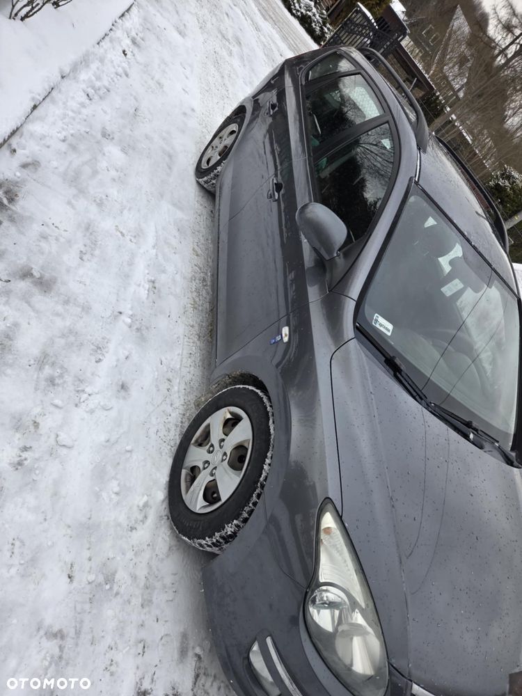 Hyundai i30 1.6 CRDi Comfort - 4