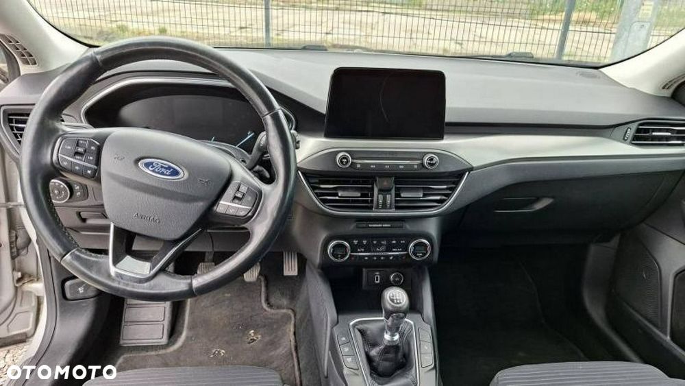 Ford Focus 2.0 EcoBlue Titanium - 9