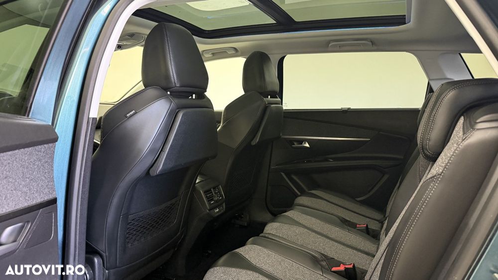 Peugeot 5008 - 9