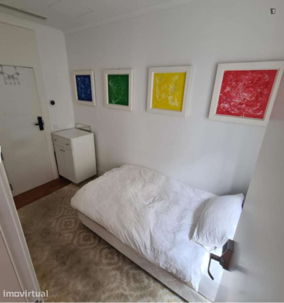 Quarto - localizado em Arroios Lisbon - Grande imagem: 4/9
