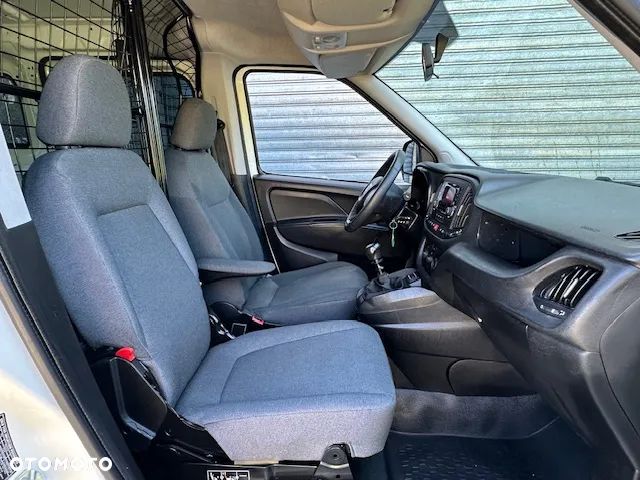 Fiat Doblo 1.4 T-Jet 16V Easy - 10