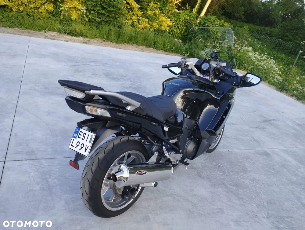Kawasaki GTR - 9