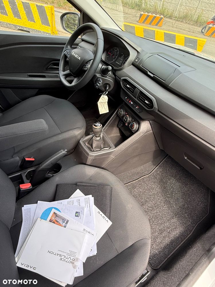 Dacia Sandero - 28