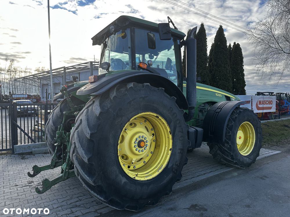 John Deere 8230 - 5
