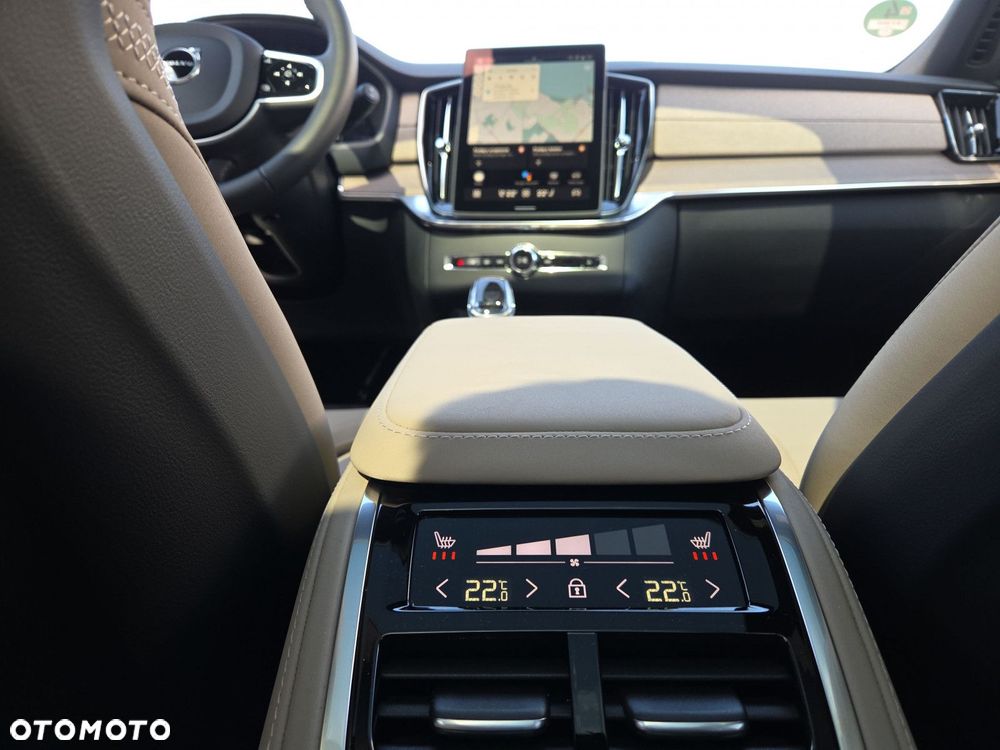 Volvo XC 90 - 26
