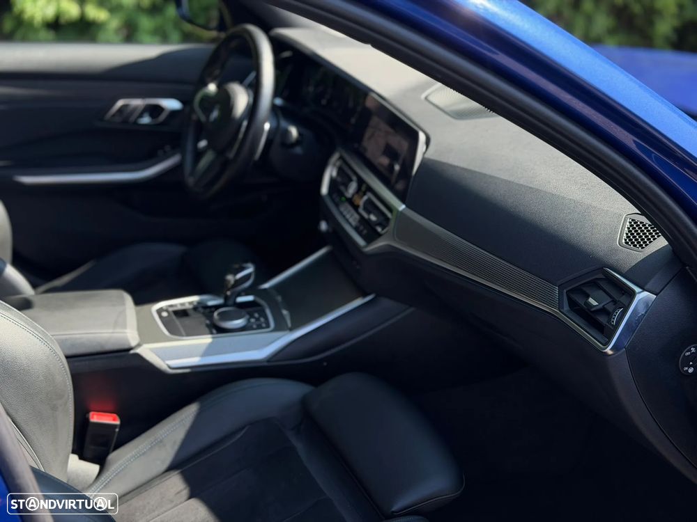 BMW 330 e Pack M Auto - 16