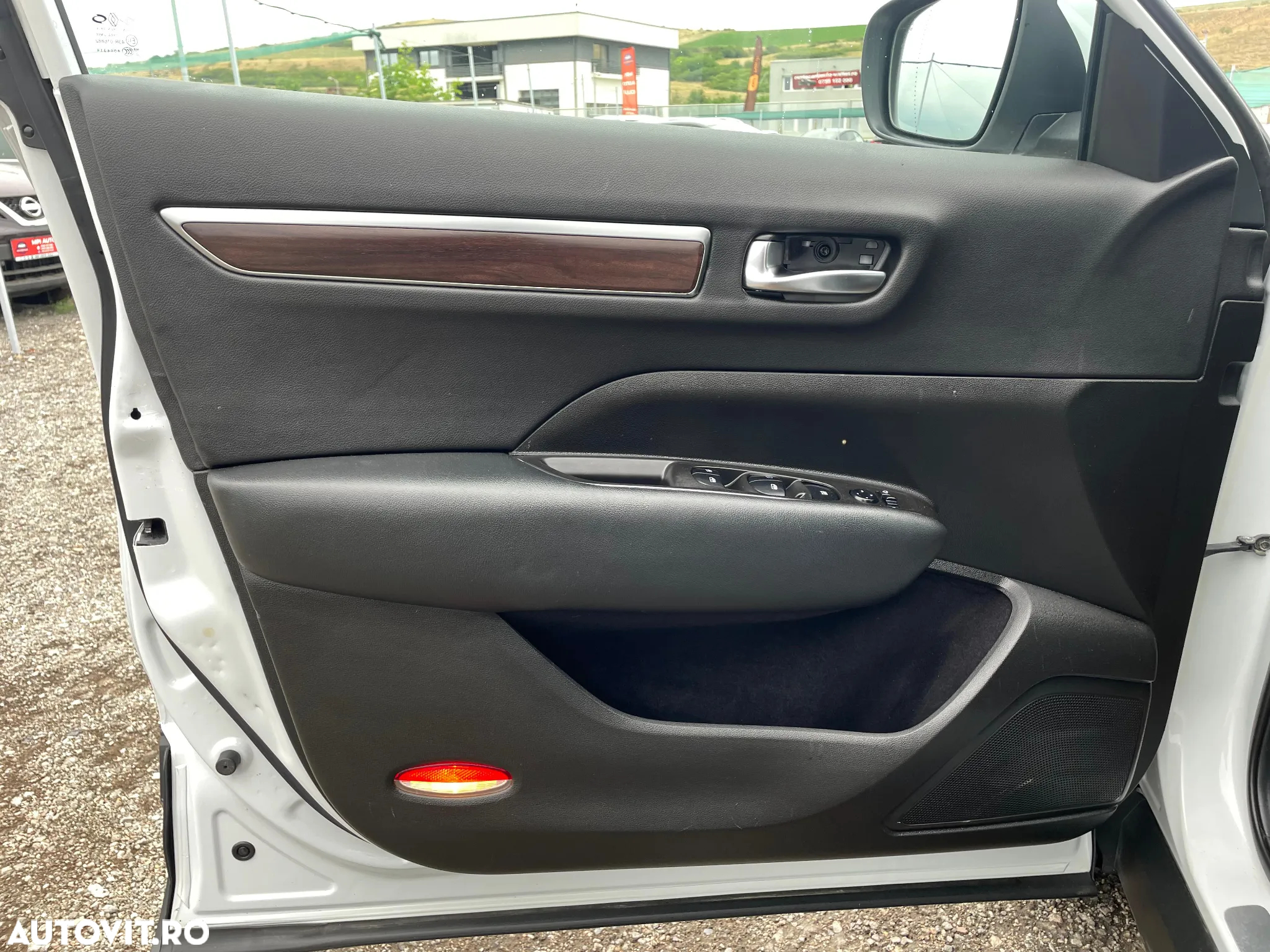 Renault Koleos ENERGY dCi 175 X-tronic 4WD INTENS - 14