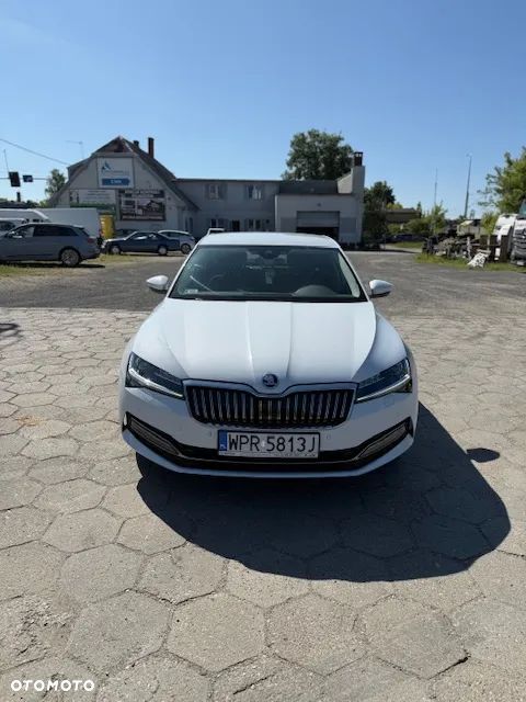 Skoda Superb 2.0 TDI SCR Ambition DSG - 5