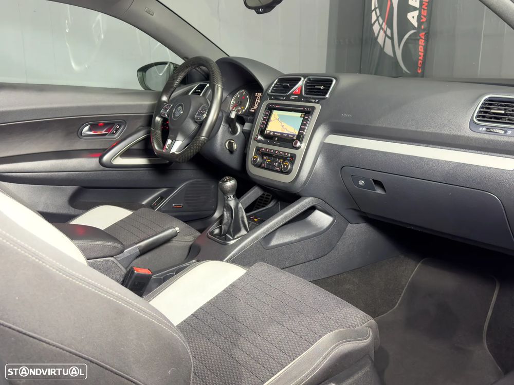 VW Scirocco 2.0 TDI - 15