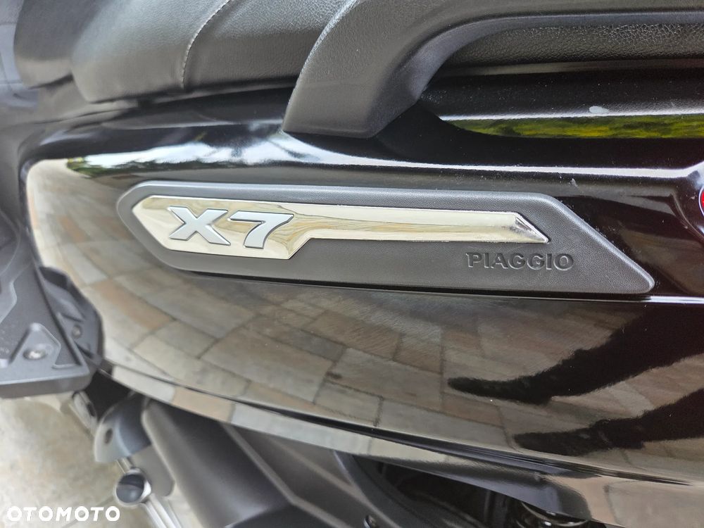 Piaggio X7 - 20