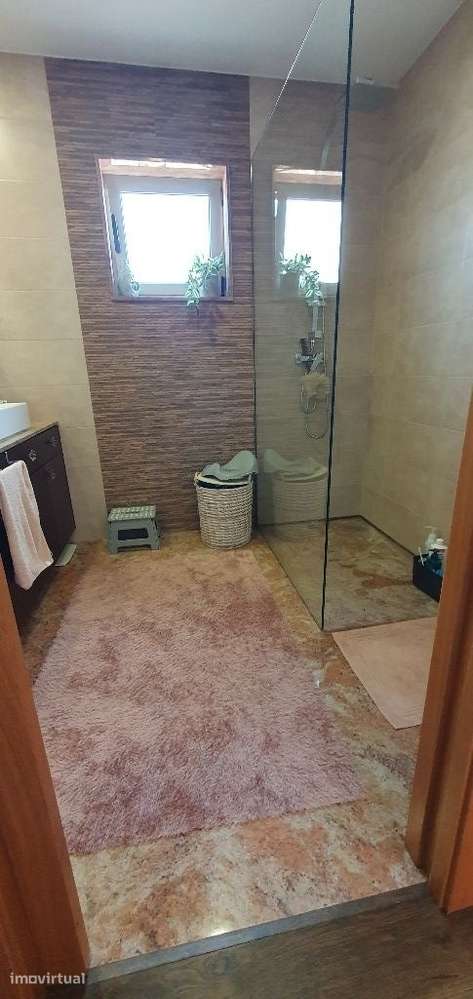 Moradia T2 com terreno ( perto de Barroselas) - Grande imagem: 4/9