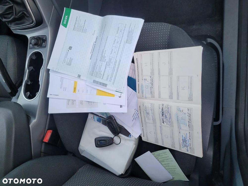 Ford Grand C-MAX 1.6 Titanium - 14