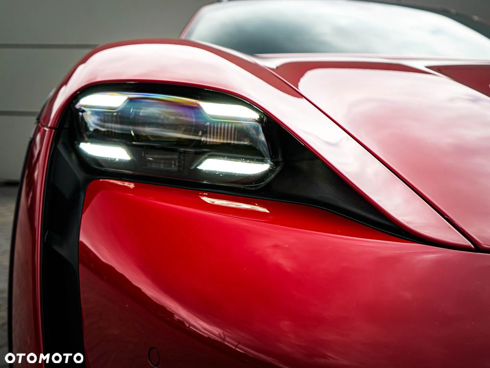 Porsche Taycan 4S - 6