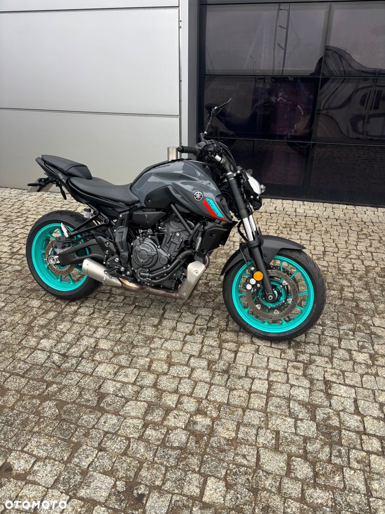 Yamaha MT - 1