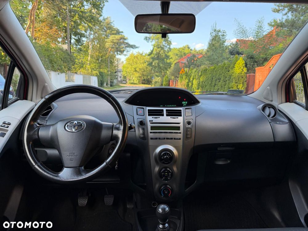 Toyota Yaris 1.33 Sol - 22