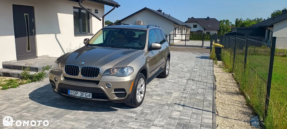BMW X5 xDrive35i Edition Exclusive - 11