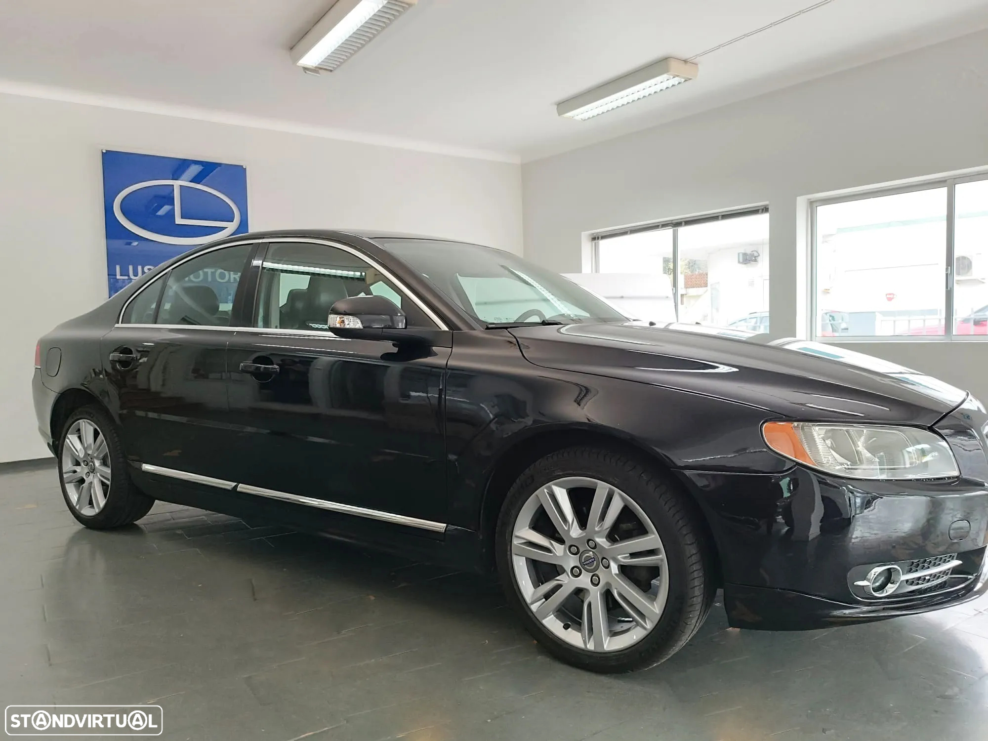 Volvo S80 2.0 D3 Momentum - 4