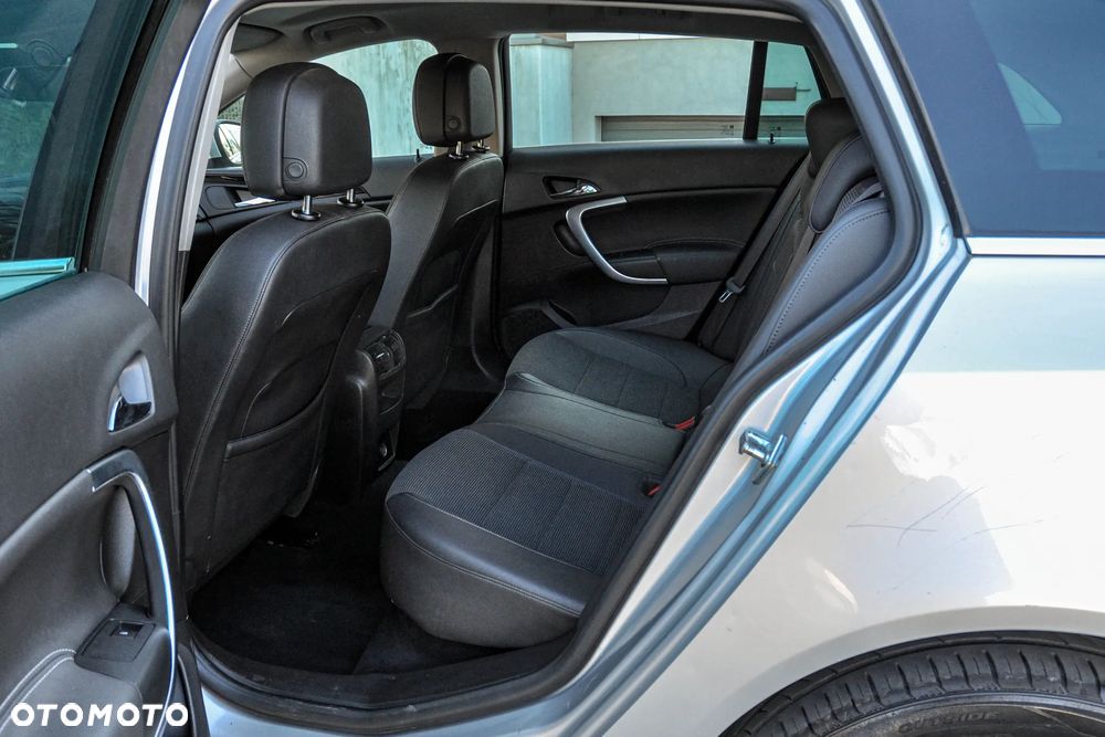 Opel Insignia - 8